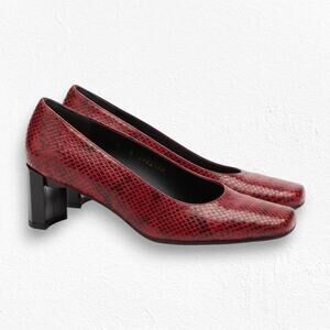 Vintage Stuart Weitzman 90s Red Snakeskin Embossed Heels Leather Pumps Size 6